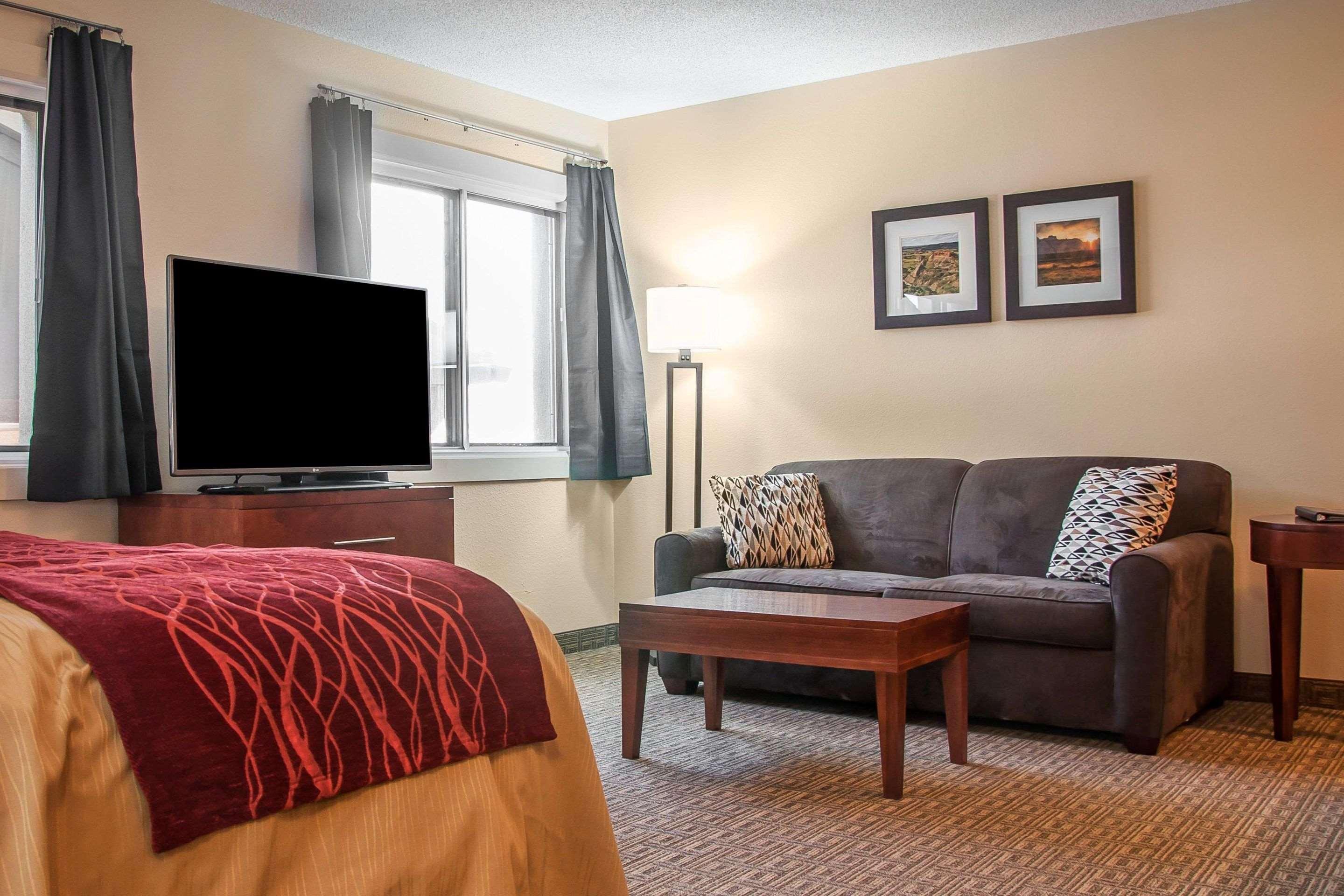 דיקינסון Comfort Inn מראה חיצוני תמונה