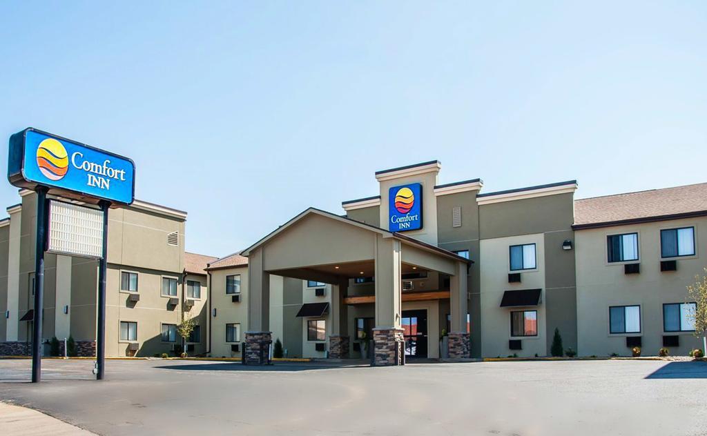 דיקינסון Comfort Inn מראה חיצוני תמונה