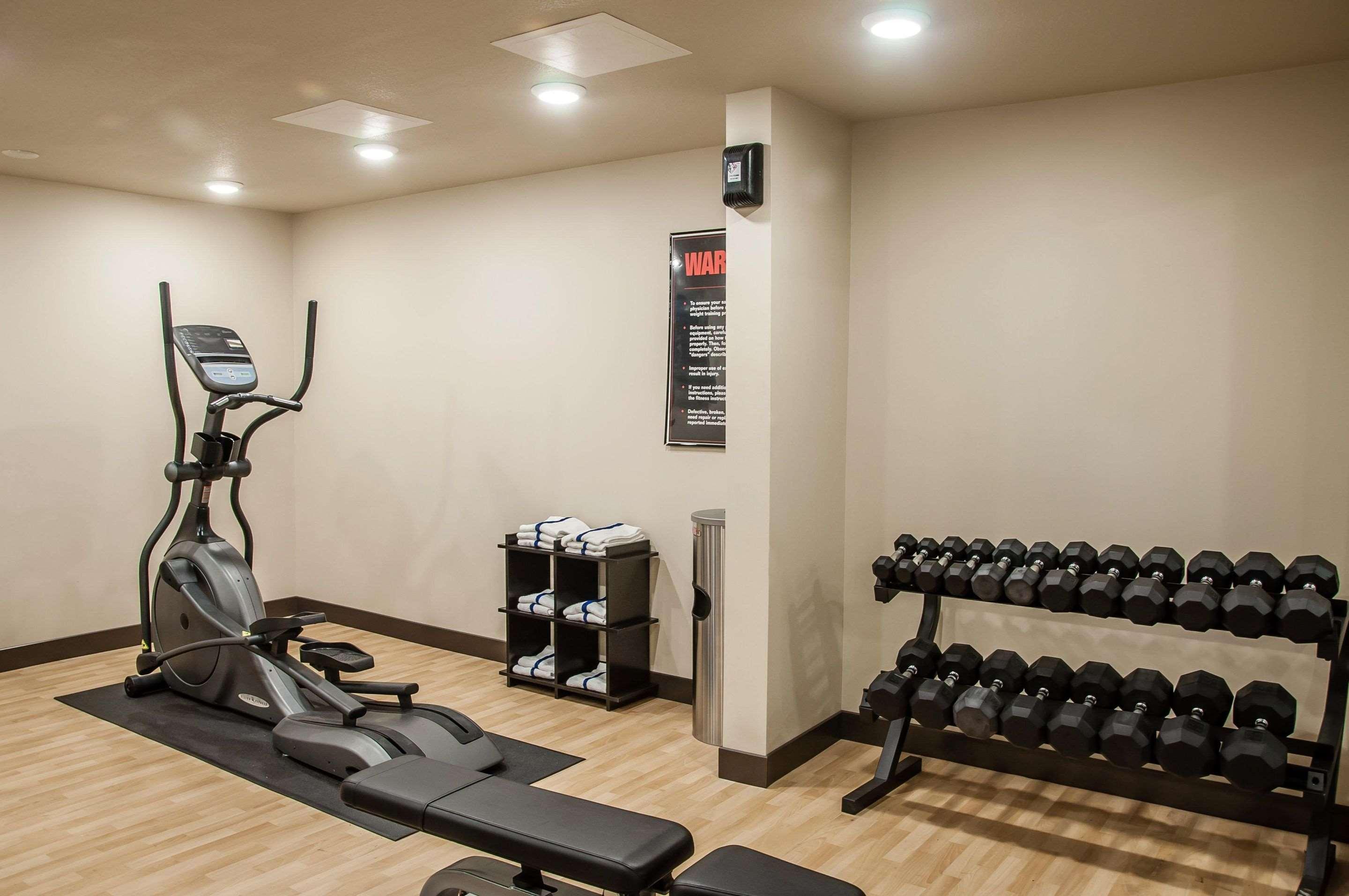 דיקינסון Comfort Inn מראה חיצוני תמונה