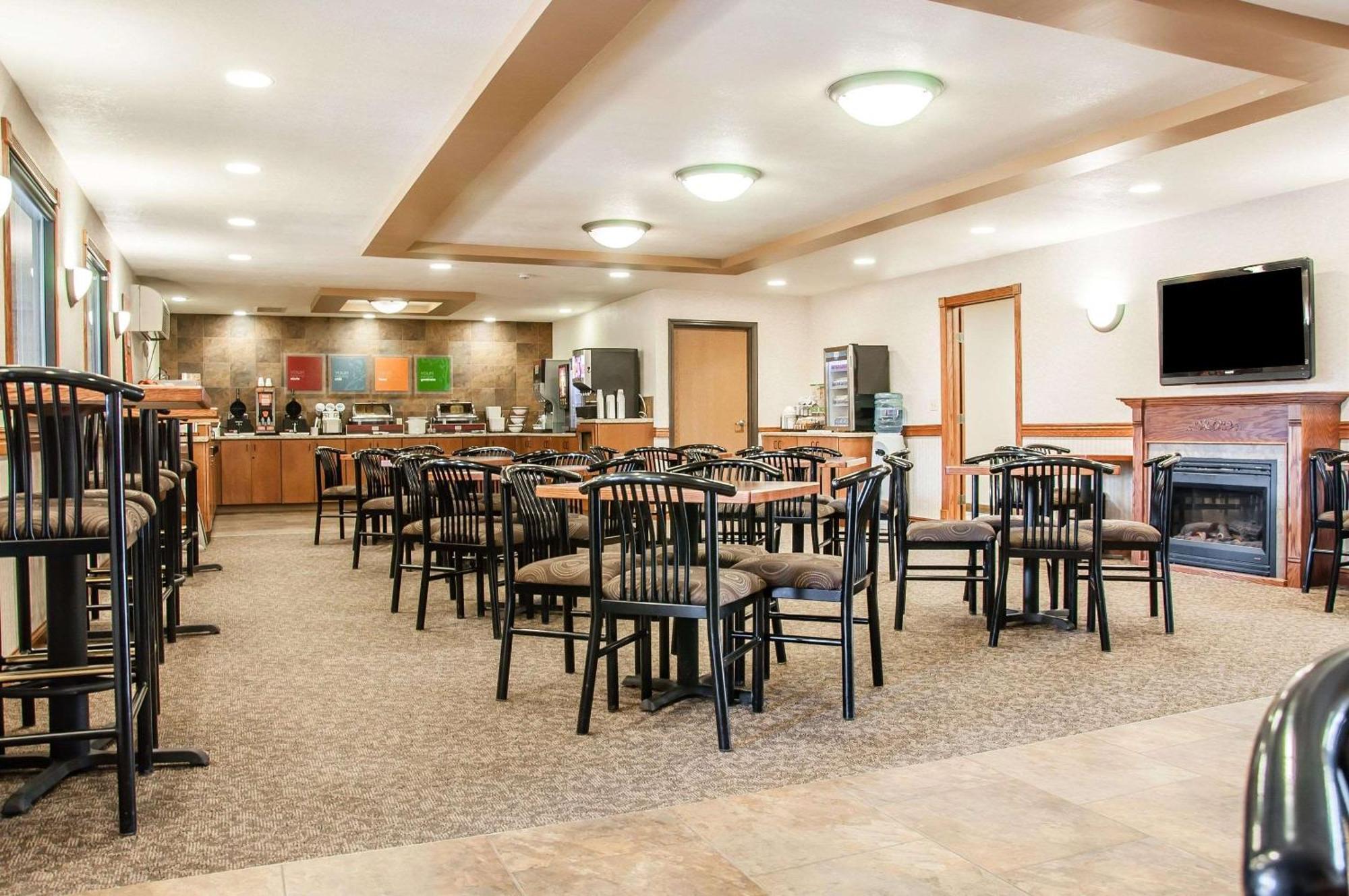 דיקינסון Comfort Inn מראה חיצוני תמונה