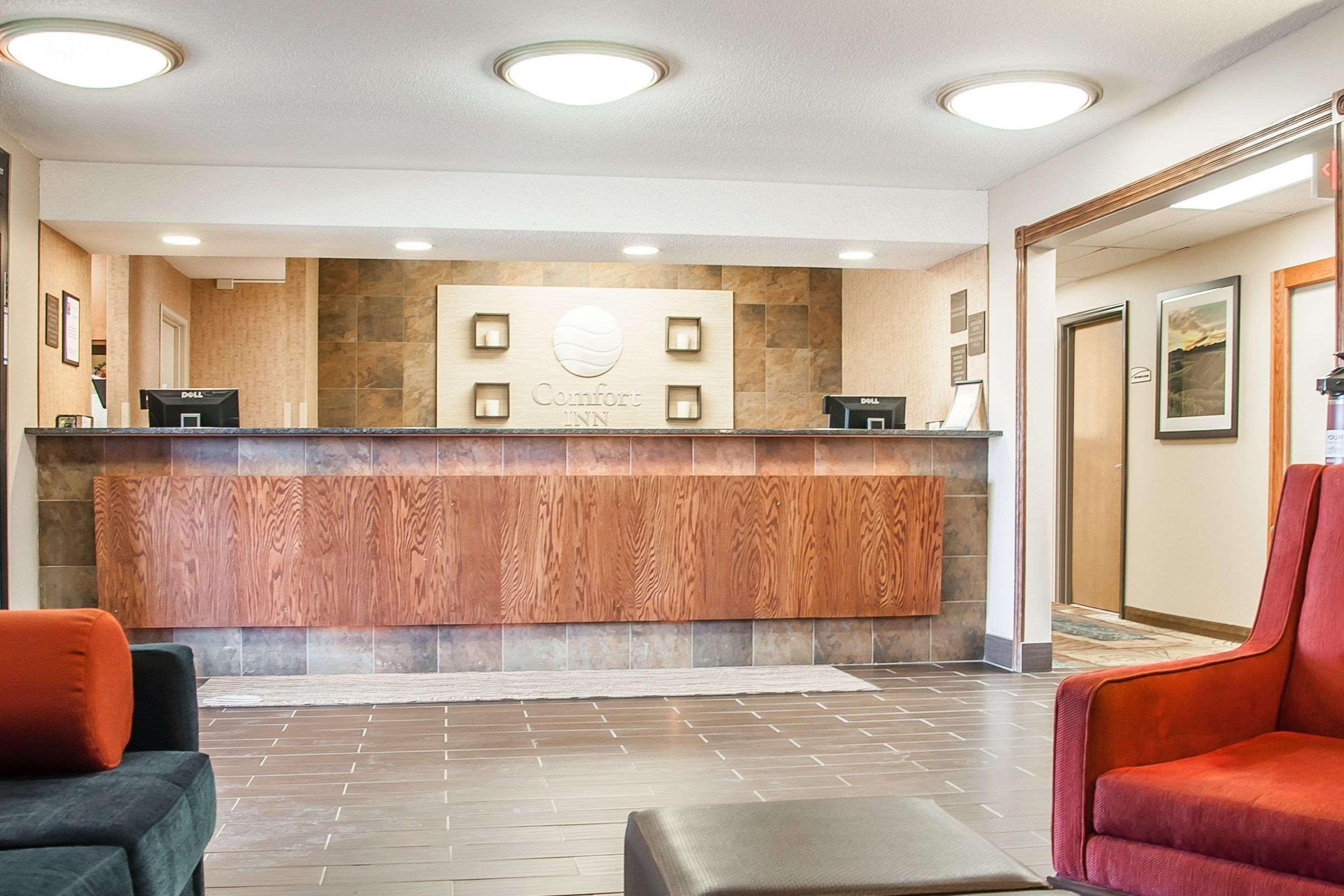 דיקינסון Comfort Inn מראה חיצוני תמונה