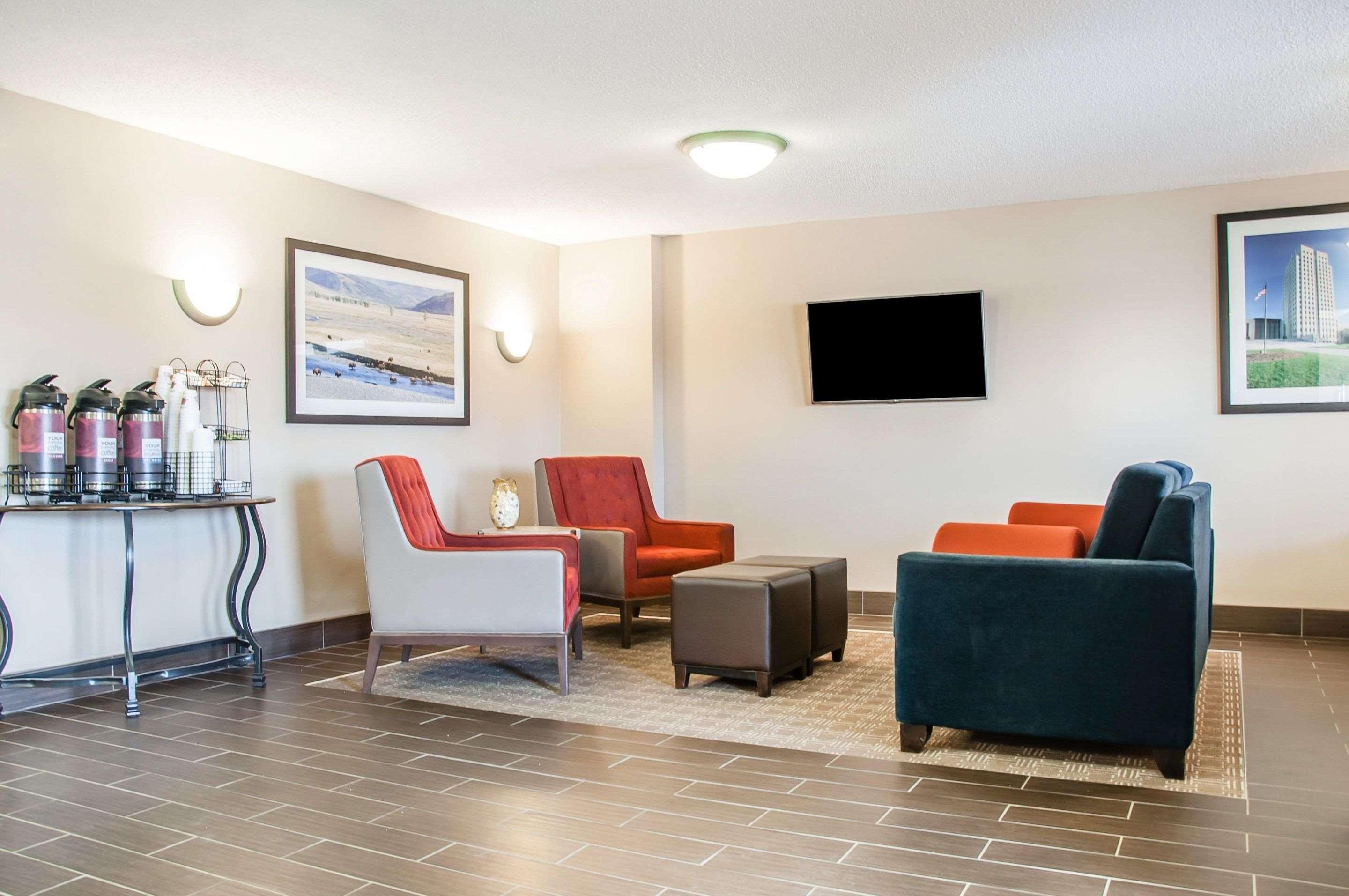 דיקינסון Comfort Inn מראה חיצוני תמונה