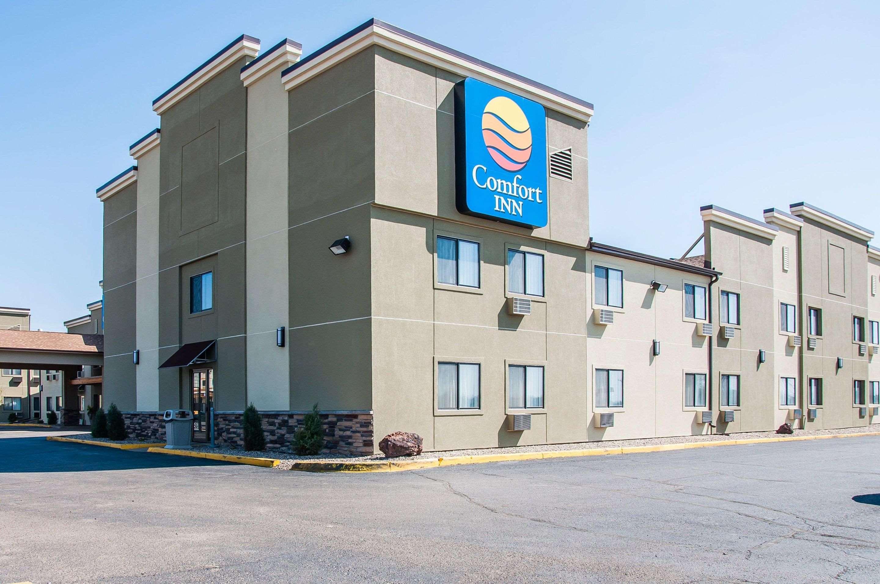 דיקינסון Comfort Inn מראה חיצוני תמונה
